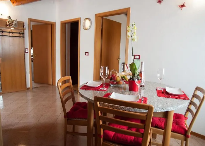 With A Parking Space - 12302 Appartement